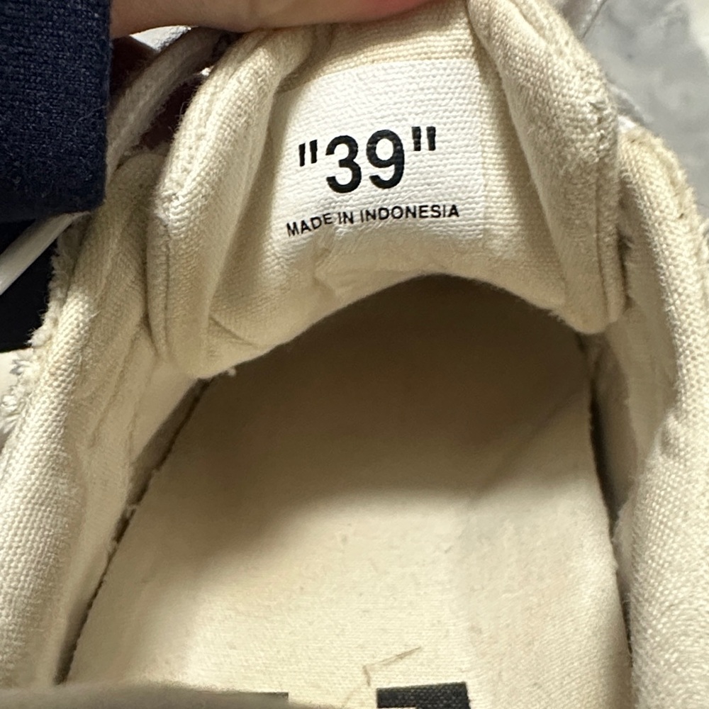 Off-White Pink Sneakers Size 39 - Picture 2 of 9